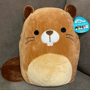 chip the beaver 12” canada exclusive squishmallow